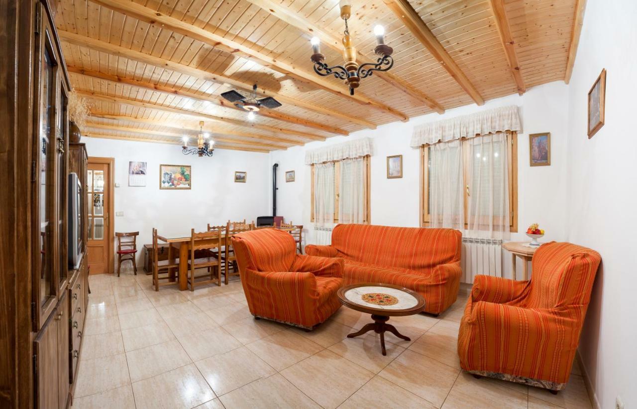 Casa Rural El Fronton Vadillo Exteriér fotografie